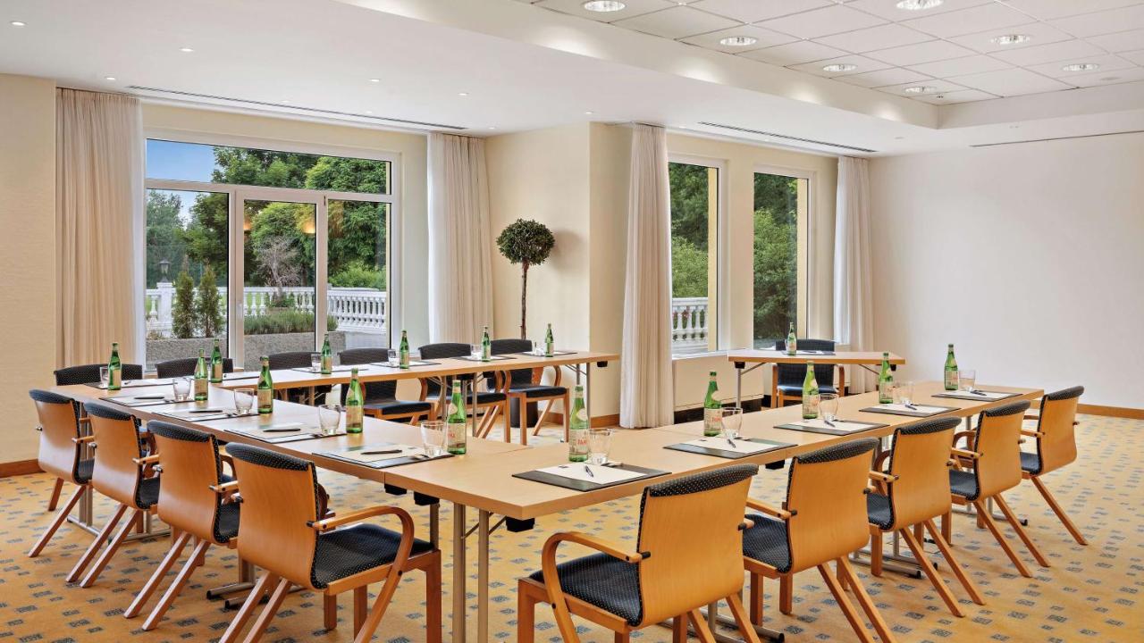 Dorint Marc Aurel Spa & Golf Resort Bad Goegging Ngoại thất bức ảnh
